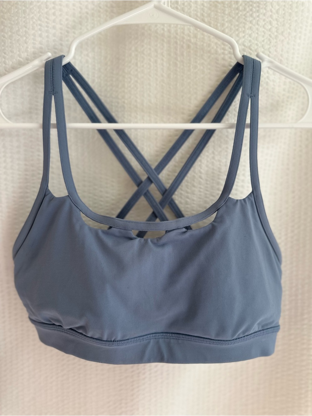 LULULEMON Energy Longline Bra Blue Strappy Crossback Sports Bra Size 8 Yoga